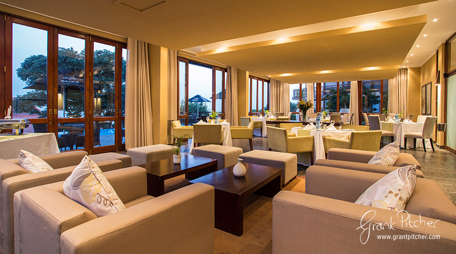 oceanReefHotel_dining-lounge_6